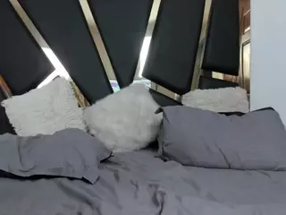 Laurel and Konnie's Live Sex Cam Show