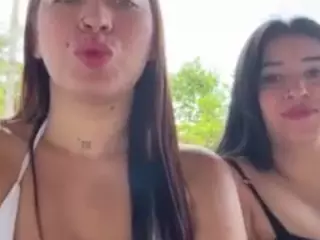 Laurel and Konnie's Live Sex Cam Show