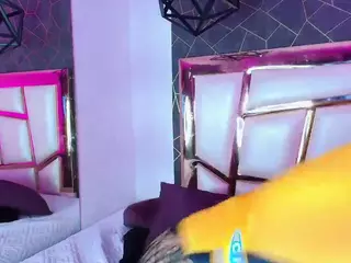 Annie's Live Sex Cam Show