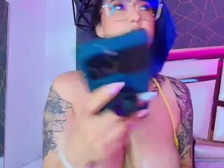 Annie's Live Sex Cam Show