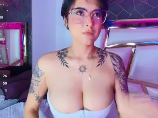 Annie's Live Sex Cam Show