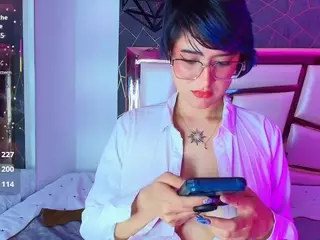 Annie's Live Sex Cam Show