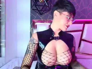 Annie's Live Sex Cam Show