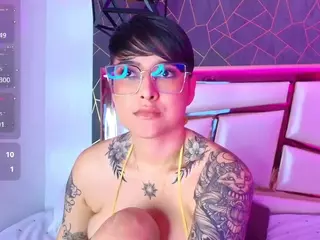 Annie's Live Sex Cam Show