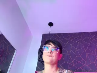 Annie's Live Sex Cam Show