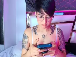 Annie's Live Sex Cam Show