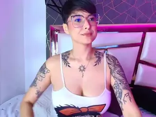 Annie's Live Sex Cam Show