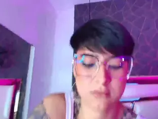 Annie's Live Sex Cam Show