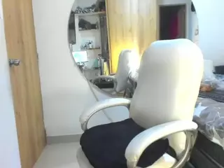 amber-disney's Live Sex Cam Show
