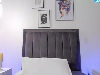 helen-moorex's Live Sex Cam Show