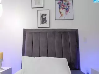 helen-moorex's Live Sex Cam Show