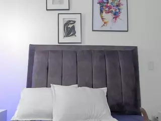 helen-moorex's Live Sex Cam Show