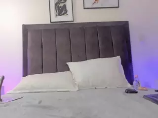 helen-moorex's Live Sex Cam Show