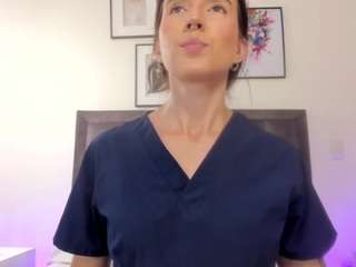 Live cam show with helen-moorex