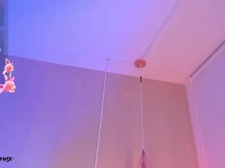 leoniewinters's Live Sex Cam Show