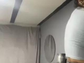 leoniewinters's Live Sex Cam Show