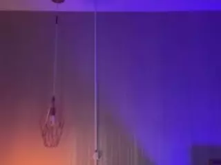 leoniewinters's Live Sex Cam Show