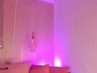 leoniewinters's Live Sex Cam Show
