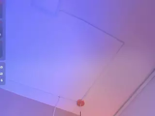 leoniewinters's Live Sex Cam Show