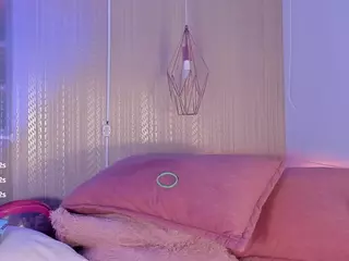 leoniewinters's Live Sex Cam Show