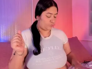 leoniewinters's Live Sex Cam Show