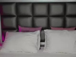 AnaisBloom's Live Sex Cam Show