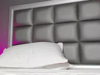 AnaisBloom's Live Sex Cam Show