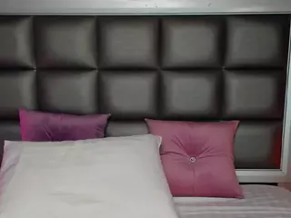 AnaisBloom's Live Sex Cam Show