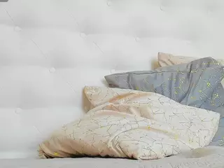 Karissia's Live Sex Cam Show