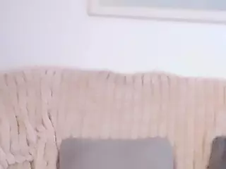 LauraSky's Live Sex Cam Show