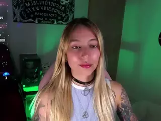 tattoo-experience's Live Sex Cam Show