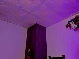 Pia-Fisher's Live Sex Cam Show