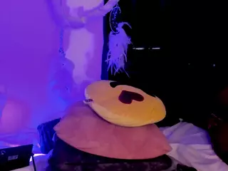 Pia-Fisher's Live Sex Cam Show
