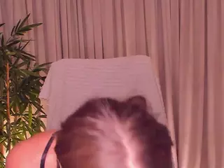 Deea's Live Sex Cam Show