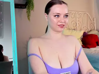 VictoriaCute's Live Sex Cam Show