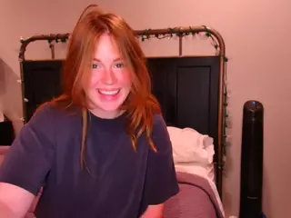 Ginger Sweetie's Live Sex Cam Show
