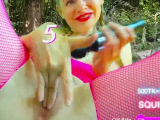 SansaStaark's Live Sex Cam Show
