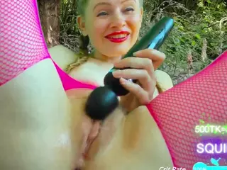 SansaStaark's Live Sex Cam Show