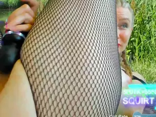 SansaStaark's Live Sex Cam Show