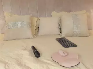 Ashlye Stone - Paula Baleta's Live Sex Cam Show