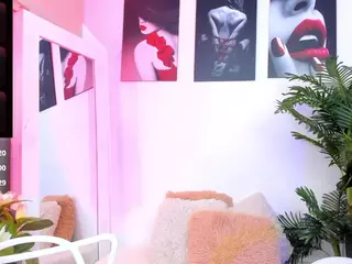 fioresantamaria's Live Sex Cam Show