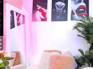 fioresantamaria's Live Sex Cam Show