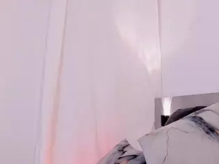 IvannaRoss's Live Sex Cam Show
