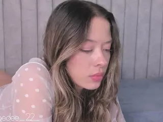 Chloe Dee's Live Sex Cam Show