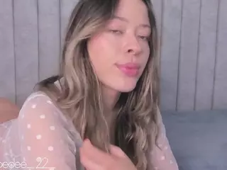 Chloe Dee's Live Sex Cam Show
