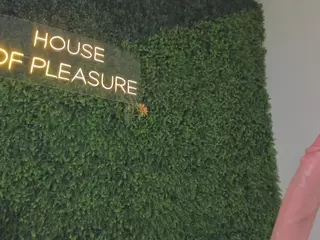 Chloe Dee's Live Sex Cam Show