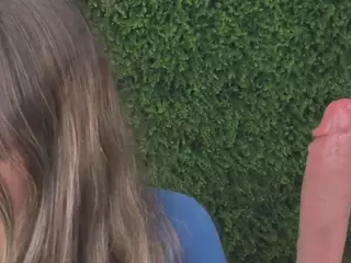 Chloe Dee's Live Sex Cam Show