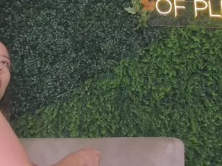 Chloe Dee's Live Sex Cam Show
