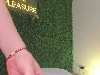 Chloe Dee's Live Sex Cam Show