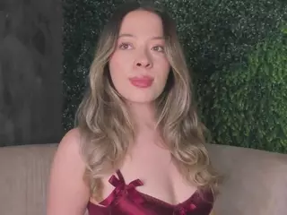 Chloe Dee's Live Sex Cam Show